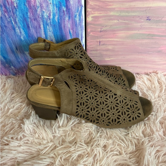 Top Moda sandals 🛍 - Picture 1 of 3